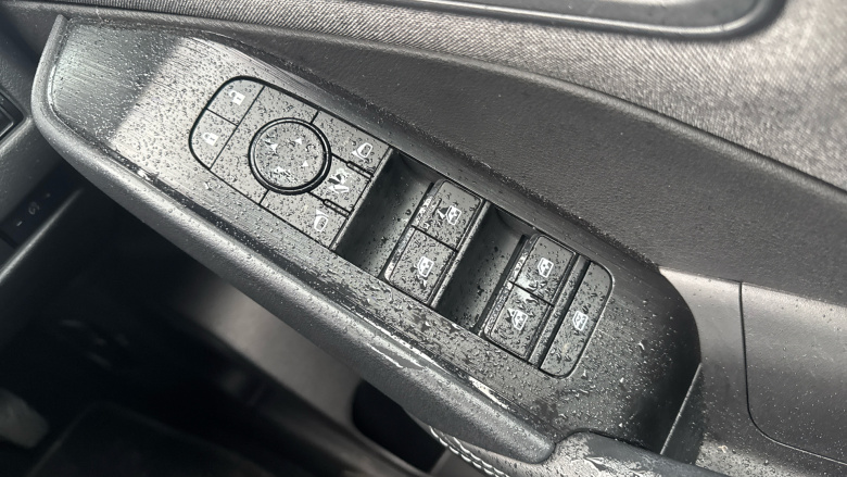 Nissan Qashqai 1.3 DiG-T MH 158 Acenta Premium 5dr Xtronic Petrol Hatchback